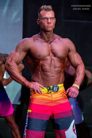 MEN'S PHYSIQUE НОВИЧКИ